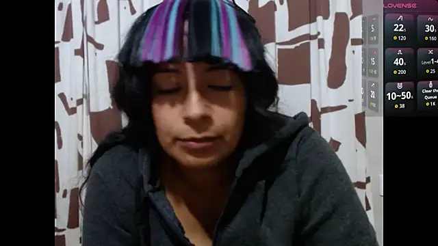 Acelinrose online show from June 2026 02:12:02 AM