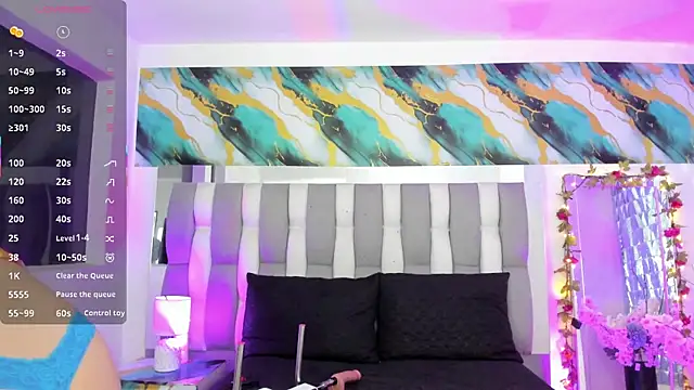 IsaDiiaz online show from January 2026 04:48:02 AM