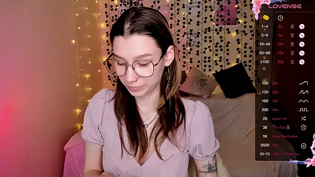 LinaBlossom  online show from November 2025 08:25:02 AM