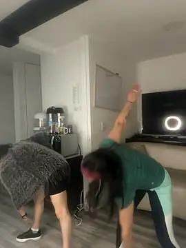 Alisson Stonee online show from April 2026 12:02:02 AM