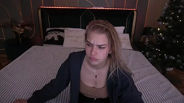 AlinaLiii online show from January 2026 06:38:02 AM