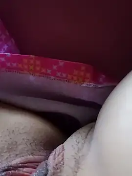 Snapshot of xxSafiraxx chatting on September 2025 09:34:01 AM xxSafiraxx online show from September 2025 09:34:01 AM