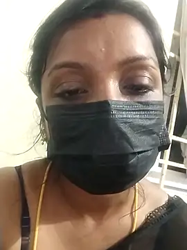 Snapshot of Tamil_Swathi chatting on October 2025 09:27:01 PM Tamil Swathi online show from October 2025 09:27:01 PM