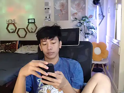 niel cumshow online show from December 2025 07:14:02 AM