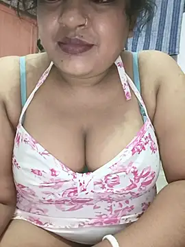 Deborbhavi222 online show from June 2026 05:57:02 PM