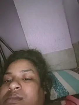Deborbhavi222 online show from July 2026 11:56:01 AM