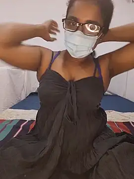 Snapshot of sexybolegirl chatting on June 2026 04:42:01 PM sexybolegirl online show from June 2026 04:42:01 PM