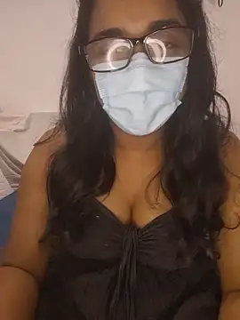 Snapshot of sexybolegirl chatting on June 2026 05:15:01 PM sexybolegirl online show from June 2026 05:15:01 PM