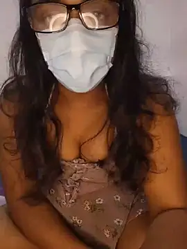 Snapshot of sexybolegirl chatting on June 2026 05:54:01 PM sexybolegirl online show from June 2026 05:54:01 PM