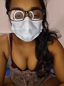Snapshot of sexybolegirl chatting on July 2026 04:59:02 AM sexybolegirl online show from July 2026 04:59:02 AM