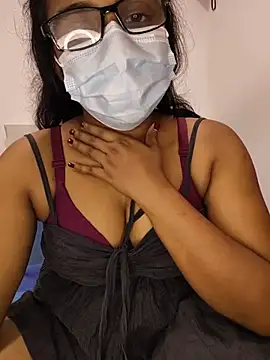 Snapshot of sexybolegirl chatting on July 2026 02:53:02 AM sexybolegirl online show from July 2026 02:53:02 AM