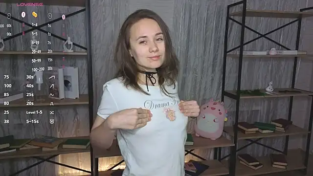 Snapshot of Crysta1Eva_ chatting on May 2026 07:44:02 PM Crysta1Eva online show from May 2026 07:44:02 PM
