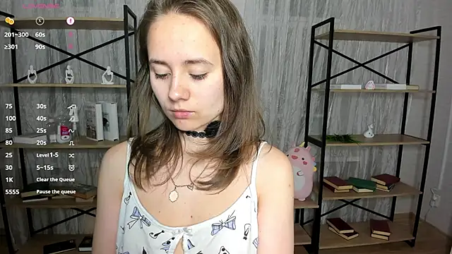 Snapshot of Crysta1Eva_ chatting on June 2026 07:18:02 PM Crysta1Eva online show from June 2026 07:18:02 PM
