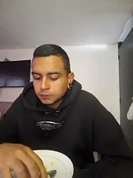 Carlandelli1 online show from February 2026 12:49:01 PM