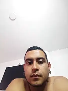 Carlandelli1 online show from March 2026 09:33:02 PM