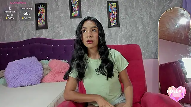 Snapshot of Lauren_smiles chatting on February 2026 07:56:01 PM Lauren smiles online show from February 2026 07:56:01 PM