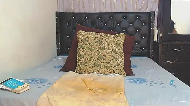 AnySugar online show from February 2025 10:37:01 PM