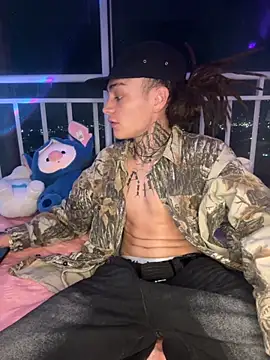 Snapshot of Craxxx69 chatting on October 2025 06:32:01 AM Craxxx69 online show from October 2025 06:32:01 AM