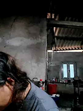 xuxulovezz online show from December 2025 01:03:02 AM