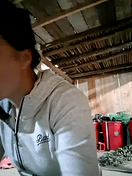 xuxulovezz online show from March 2026 12:13:02 AM