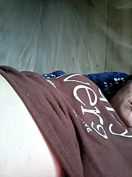 xuxulovezz online show from March 2026 05:19:01 AM