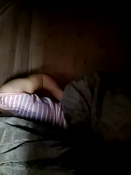 xuxulovezz online show from June 2026 01:34:02 PM