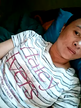 xuxulovezz online show from July 2026 07:56:02 AM