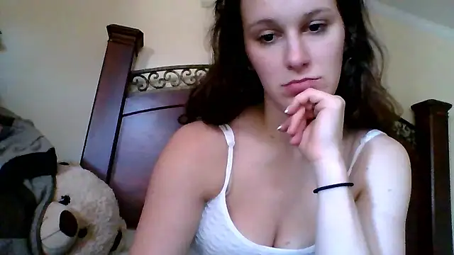 brunettebabexo3 online show from January 2026 08:03:02 PM