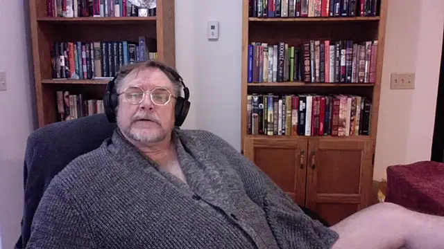 Snapshot of Vinyl22@xh chatting on March 2026 08:44:01 PM Vinyl22xh online show from March 2026 08:44:01 PM