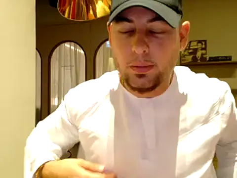 Snapshot of maximus888A chatting on September 2025 04:21:01 PM maximus888A online show from September 2025 04:21:01 PM