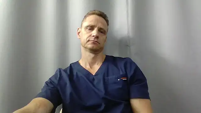 Snapshot of Freeze_Fire chatting on July 2026 06:39:02 AM Freeze Fire online show from July 2026 06:39:02 AM