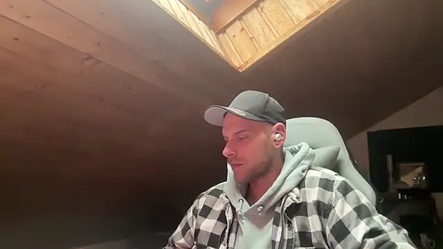 northboy91 online show from April 2026 04:45:02 PM