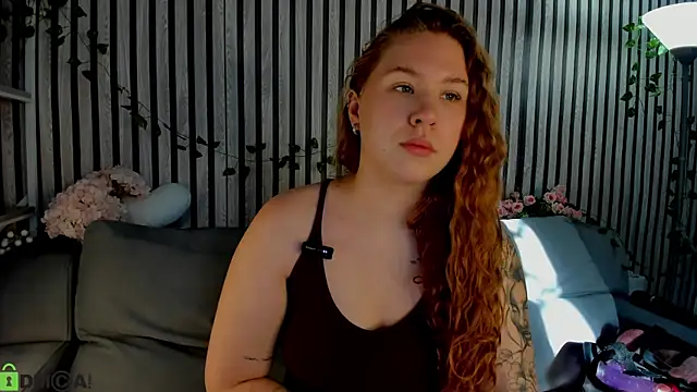 Snapshot of Elsie_Cutties chatting on July 2026 01:10:02 AM Elsie Cutties online show from July 2026 01:10:02 AM