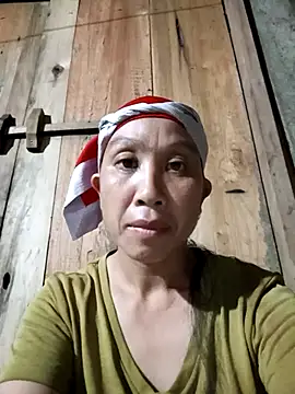 Snapshot of vtmbae chatting on September 2025 01:38:02 PM vtmbae online show from September 2025 01:38:02 PM