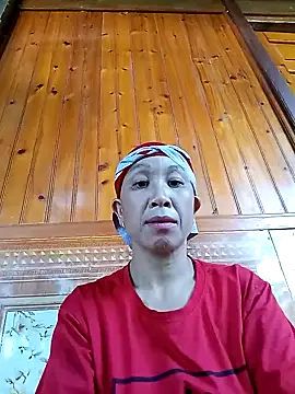 Snapshot of vtmbae chatting on October 2025 12:53:02 AM vtmbae online show from October 2025 12:53:02 AM