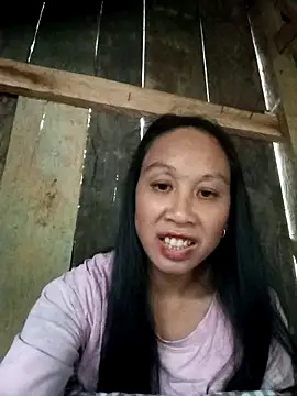 Snapshot of vtmbae chatting on November 2025 08:37:02 AM vtmbae online show from November 2025 08:37:02 AM