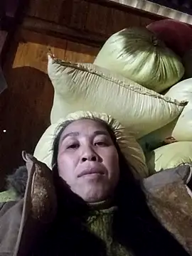 Snapshot of vtmbae chatting on February 2026 06:40:02 AM vtmbae online show from February 2026 06:40:02 AM