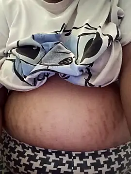 Snapshot of Chubby_Soniya chatting on September 2025 03:45:02 AM Chubby Soniya online show from September 2025 03:45:02 AM