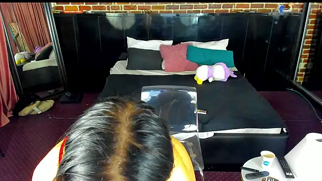 MeganSin  online show from December 2025 05:39:02 AM