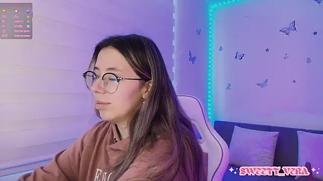 sweettvera online show from December 2025 12:14:02 PM