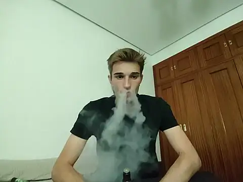 Snapshot of jorgeereyy chatting on October 2025 04:39:02 PM jorgeereyy online show from October 2025 04:39:02 PM