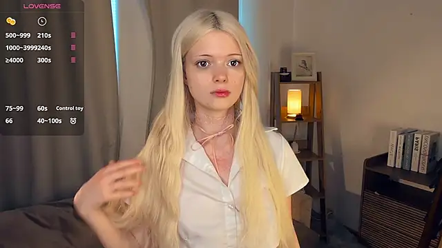 LaureMestler online show from June 2026 09:15:01 AM
