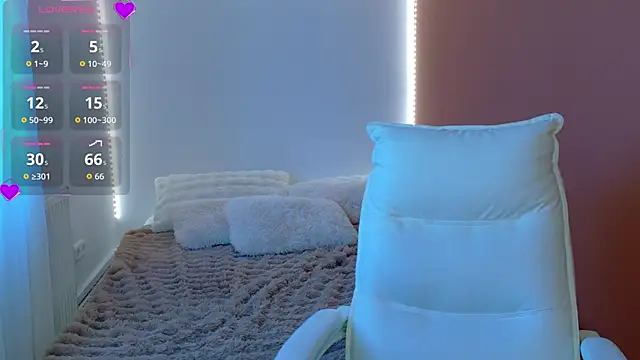 Anaayss  online show from April 2026 05:08:02 AM