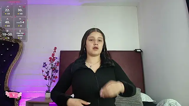 Krystal Heartss online show from February 2026 01:09:02 PM