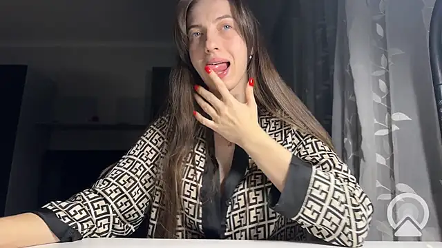 Prettyyy Angel online show from January 2026 05:16:01 PM