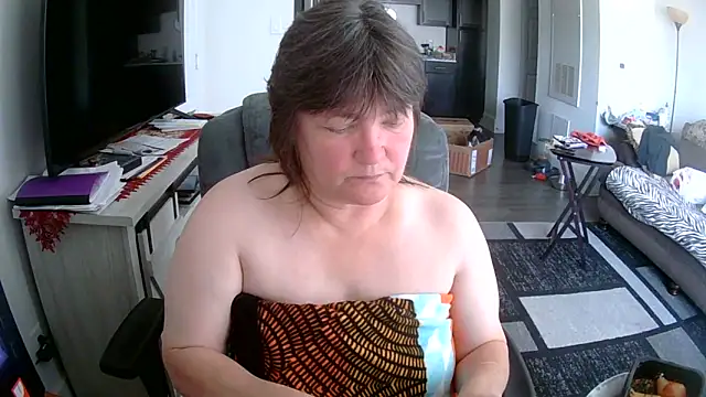 Buggy1965 online show from October 2025 03:31:02 PM