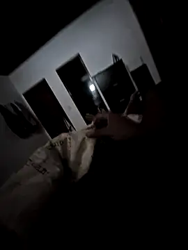 Preto18cmssa online show from October 2025 07:44:02 PM