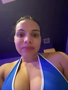 Anavalle online show from March 2026 09:30:02 PM