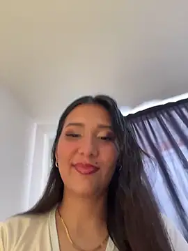 Snapshot of IsabellaJoness_ chatting on February 2026 08:07:01 PM IsabellaJoness online show from February 2026 08:07:01 PM