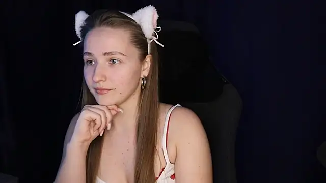 Keily8 online show from October 2025 07:57:02 PM